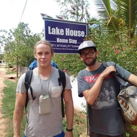 Lake House Homestay Anuradhapura Luaran gambar