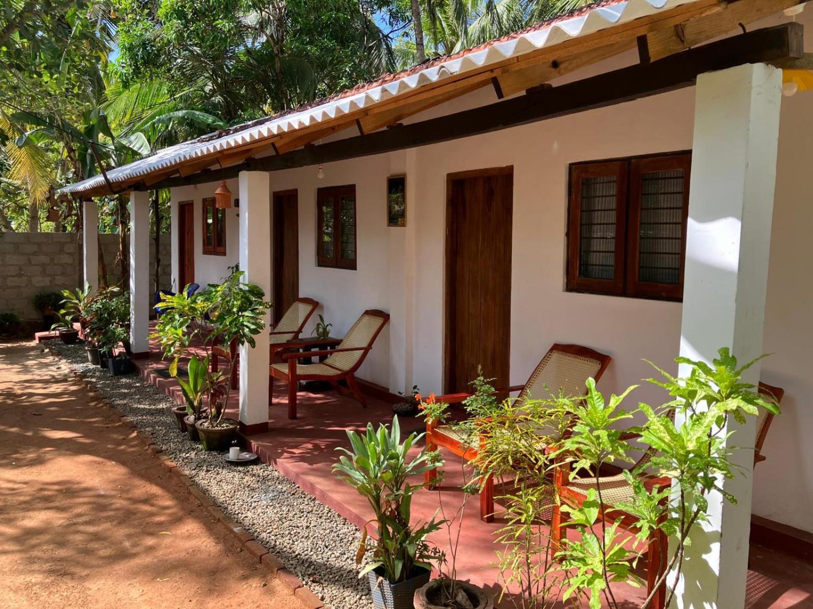 Lake House Homestay Anuradhapura Luaran gambar