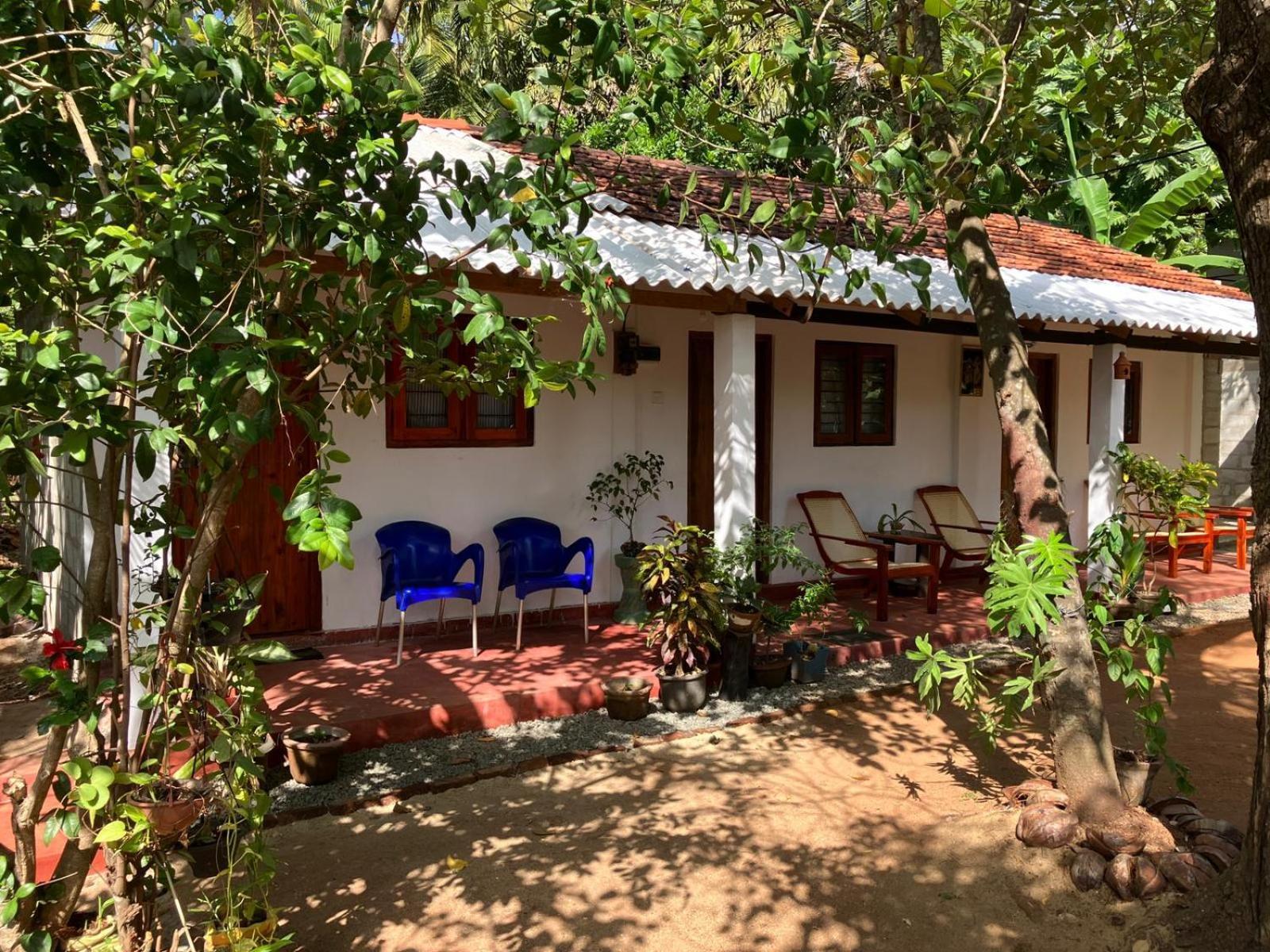 Lake House Homestay Anuradhapura Luaran gambar