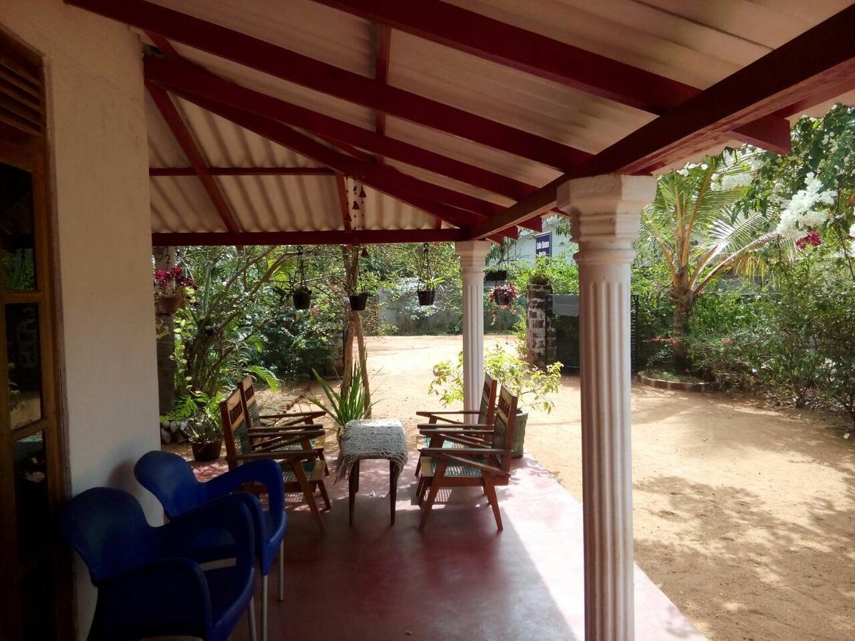 Lake House Homestay Anuradhapura Luaran gambar