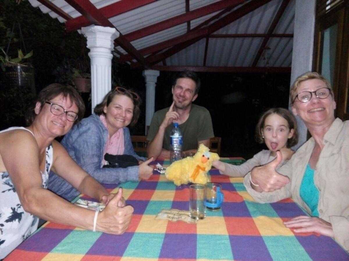 Lake House Homestay Anuradhapura Luaran gambar