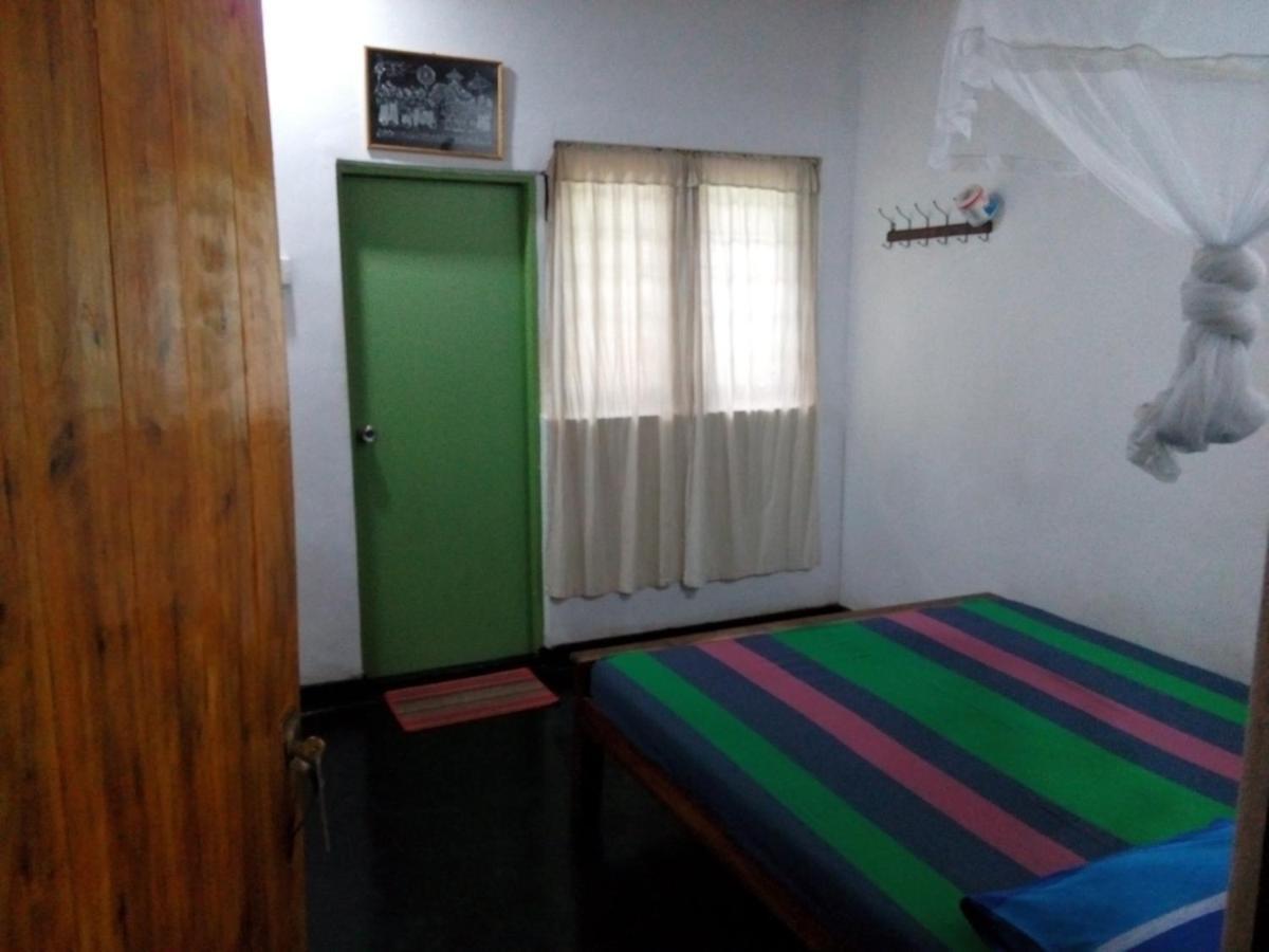 Lake House Homestay Anuradhapura Luaran gambar