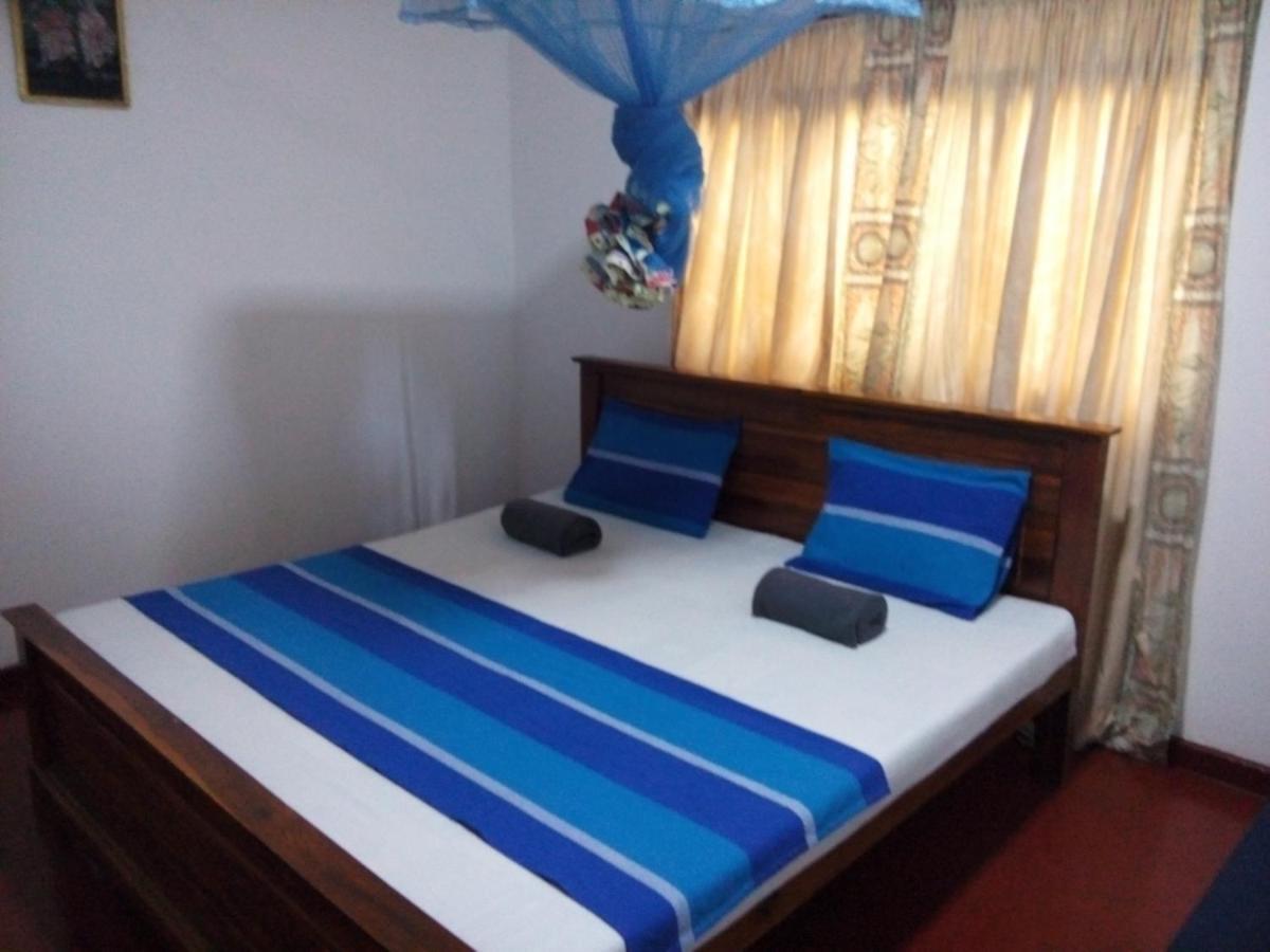 Lake House Homestay Anuradhapura Luaran gambar