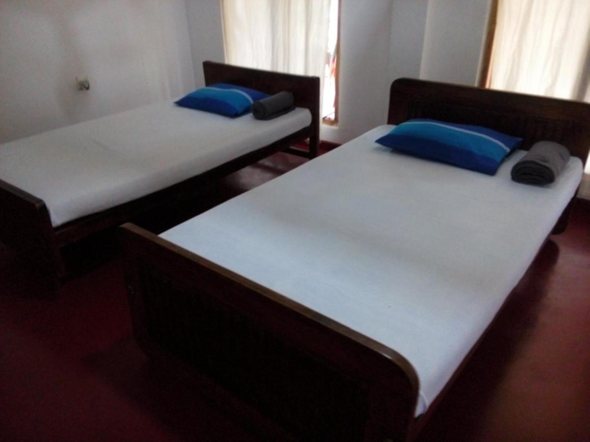 Lake House Homestay Anuradhapura Luaran gambar