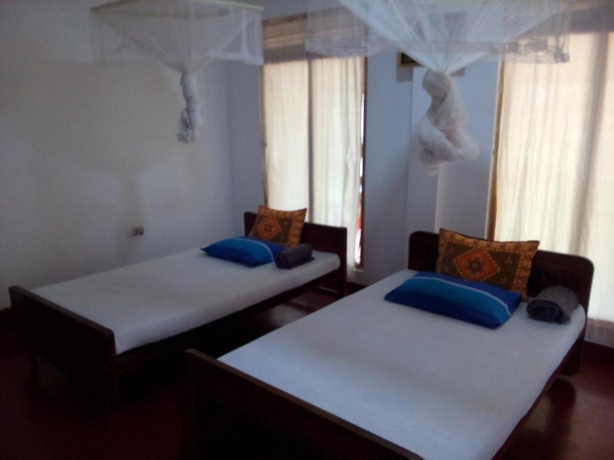 Lake House Homestay Anuradhapura Luaran gambar