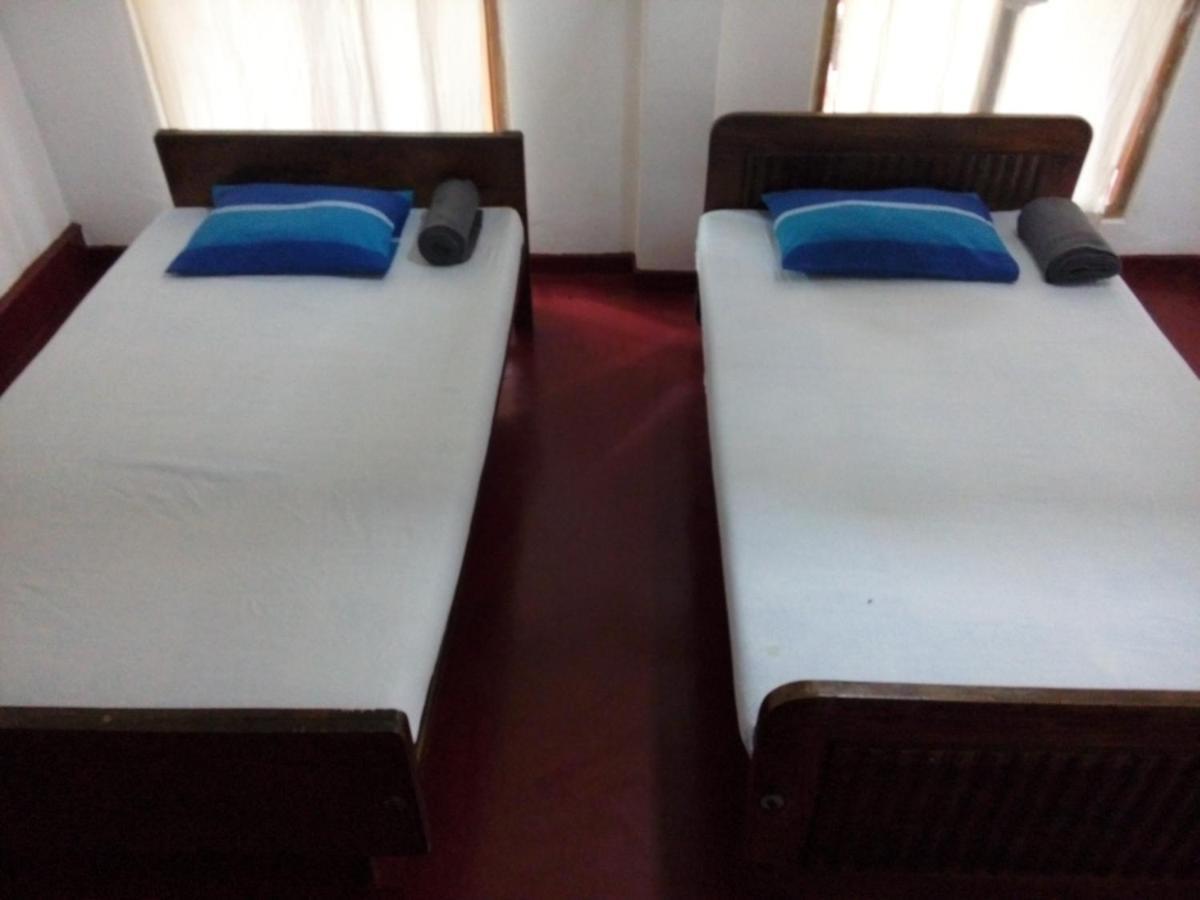 Lake House Homestay Anuradhapura Luaran gambar