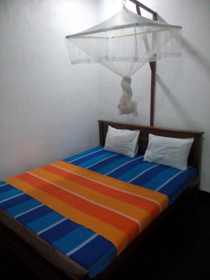 Lake House Homestay Anuradhapura Luaran gambar